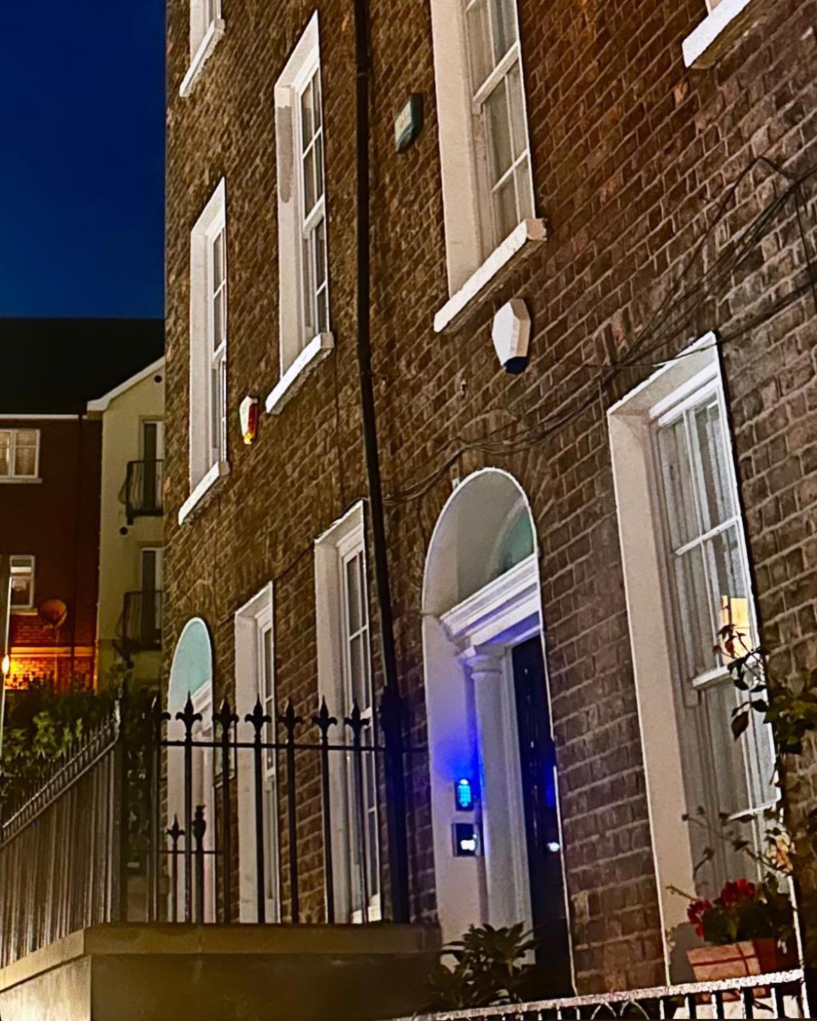 Georgian Townhouse Derry Hotel Exterior photo